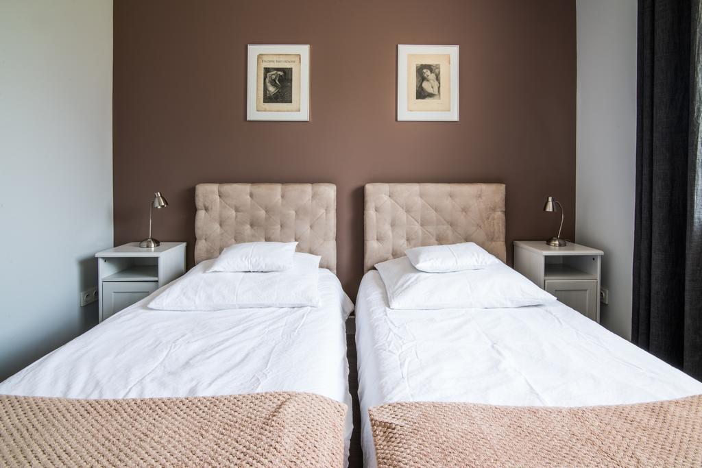 One-Bedroom Apartment Terrace